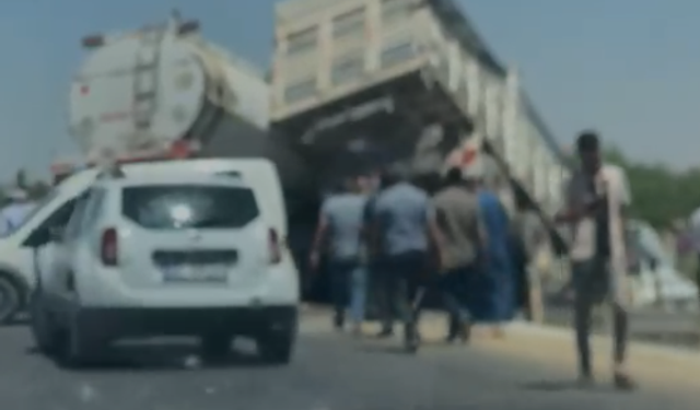 Şanlıurfa’da Feci Kaza! Yakıt Tankeri ile Kamyon Çarpıştı: 2 Yaralı