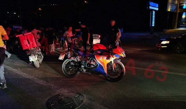 Şanlıurfa GAP Bulvarı'nda Kaza: Motosiklet Sürücüsü Ağır Yaralandı