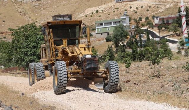 Karaköprü Belediyesi Kırsalda Yol Seferberliğini Sürdürüyor!