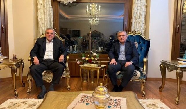 Şanlıurfa'da Dikkat Çeken Buluşma: Beyazgül ve Türkmen Bir Arada