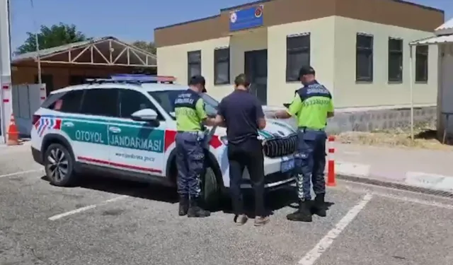 Şanlıurfa’da otoyolda ters yönde ilerledi: 60 bin TL ceza