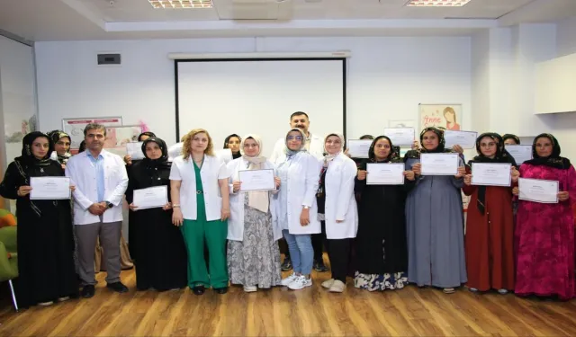 Şanlıurfa’da Gebe Okulu’nda Eğitim Alan Anne Adayları Mezun Oldu