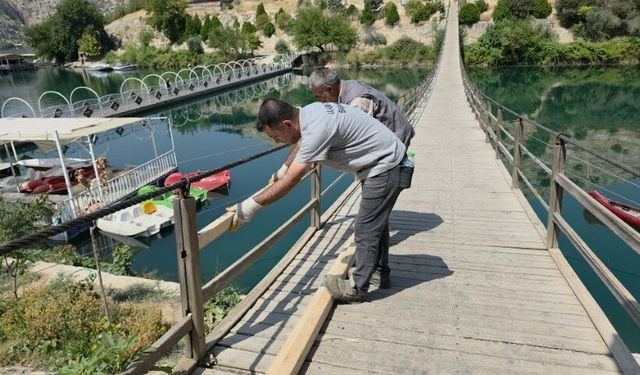 Şanlıurfa Halfeti’de Turizm Sezonu Öncesi Köprüler Bakıma Alındı