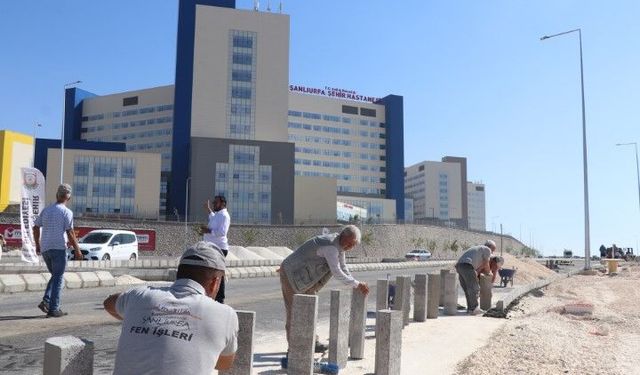 Şanlıurfa Şehir Hastanesi Önündeki Fahrettin Paşa Bulvarı’nda Asfalt Tamamlandı