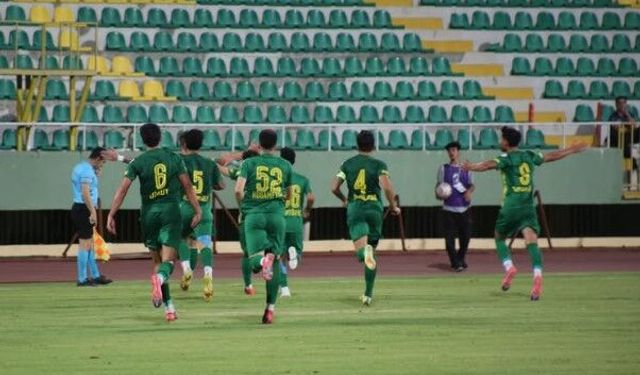 Şanlıurfaspor-Adana Demirspor Maçında Üniversite Öğrencilerine Ücretsiz Bilet