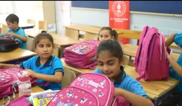 Şanlıurfa’da 7 Anaokulunda Minik Öğrencilere Meyve İkramı