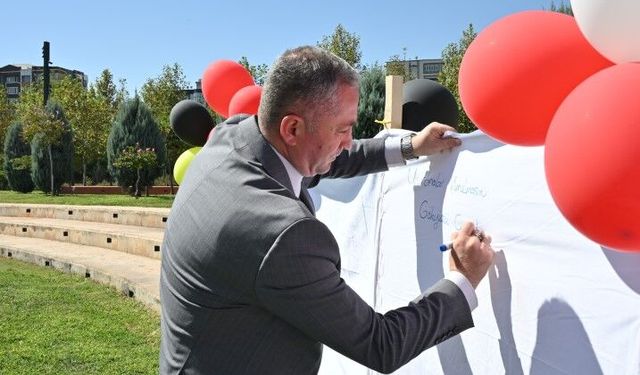 Şanlıurfa’da “Uçurtmalar Vurulmasın, Gökyüzü Çocuklara Kalsın” Etkinliği