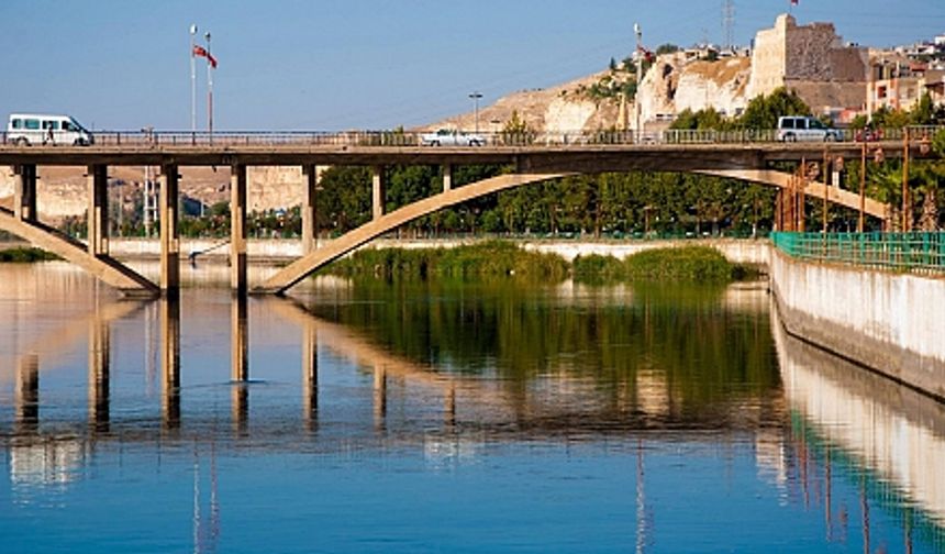 Şanlıurfa'nın Batıya açılan ilçesi Birecik