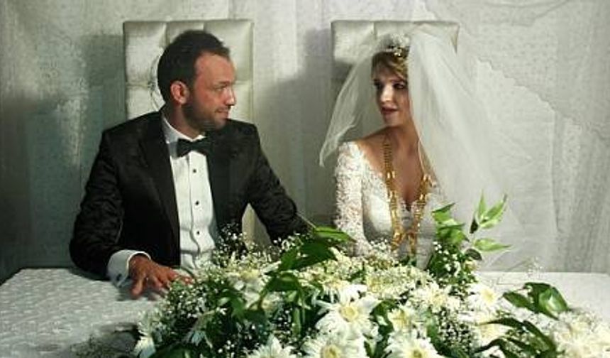 İşadamı Cüneyt Hamevioğlu bekarlığa veda etti