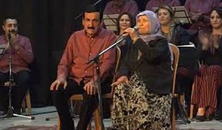 85 Yaşındaki Urfalı Kadın ise Sesiyle Mest Etti-Şanlıurfa 63 TV