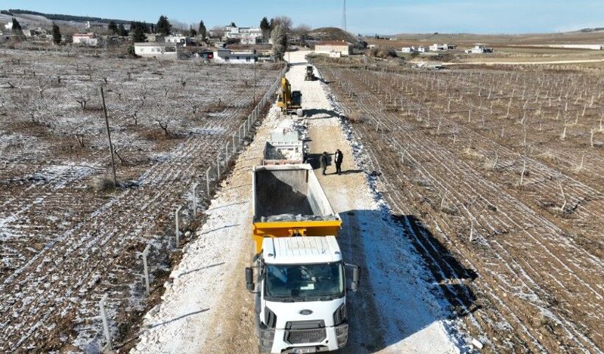 Şanlıurfa Büyükşehir’den Karaköprü Kırsalına Dev Yol Yatırımı!