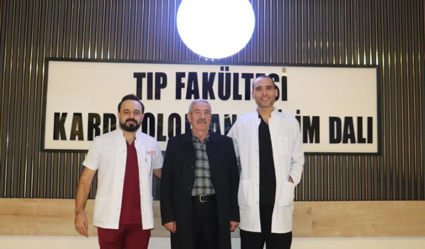 Şanlıurfa Harran Üniversitesi Hastanesi’nden Tıp Dünyasına Örnek Operasyon!
