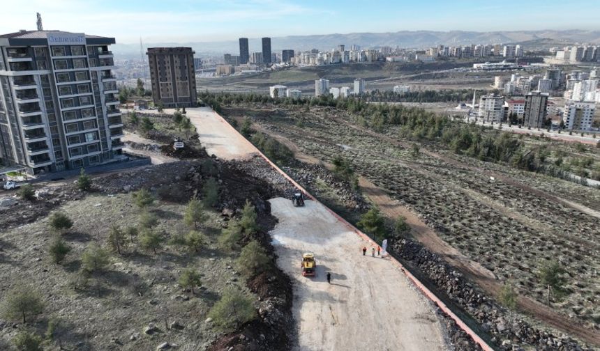 Şanlıurfa Büyükşehir Belediyesi’nden Doğukent’e Yol Hamlesi!