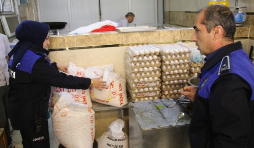 Şanlıurfa Haliliye’de Tatlı Üretimi Mercek Altında!