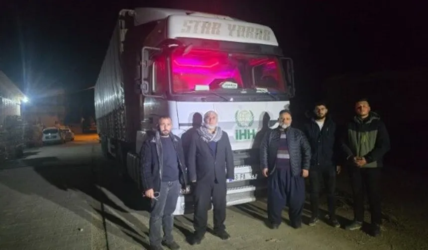 Şanlıurfa İHH Suriye’ye İnsani Yardım Tırı Gönderdi