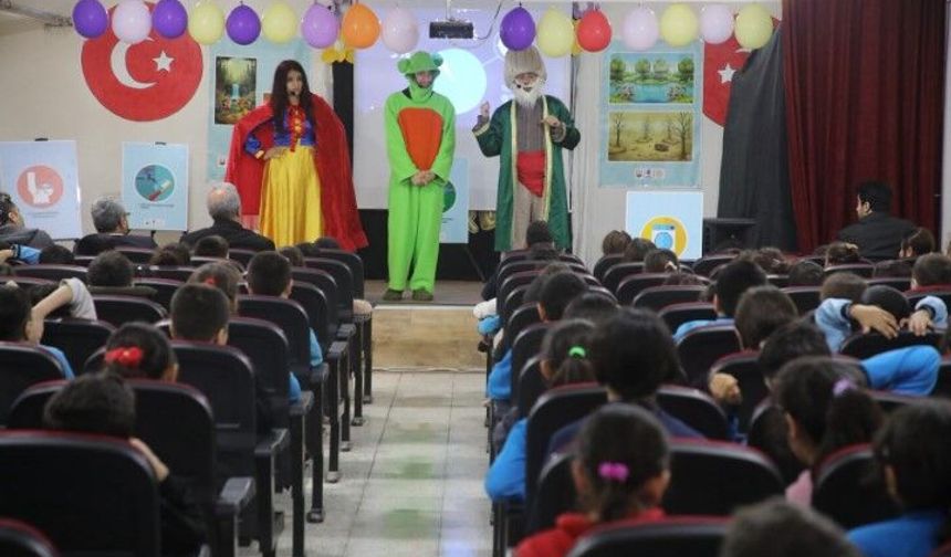 Şanlıurfa’da Miniklere Tiyatro İle Su Bilinci Aşılanıyor