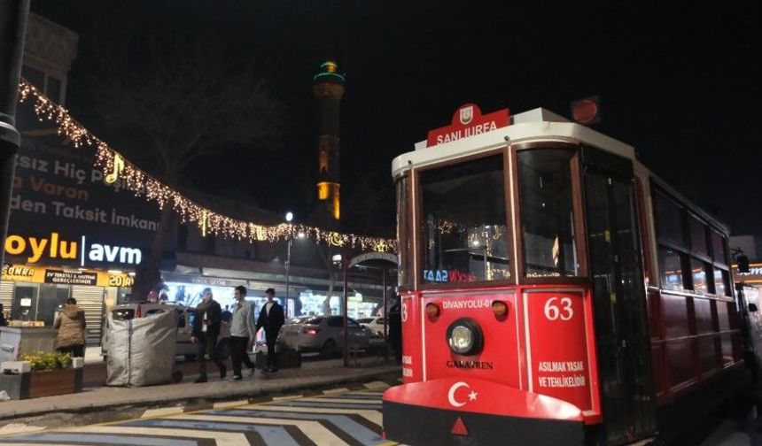 Şanlıurfa’da Yenilenen Divanyolu’na Yoğun İlgi