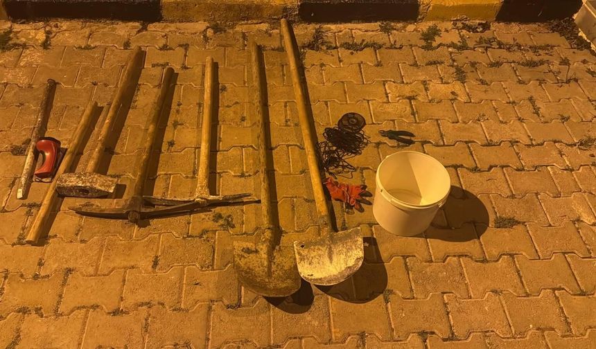 Şanlıurfa’da Kaçak Kazıya Jandarmadan Suçüstü Operasyon