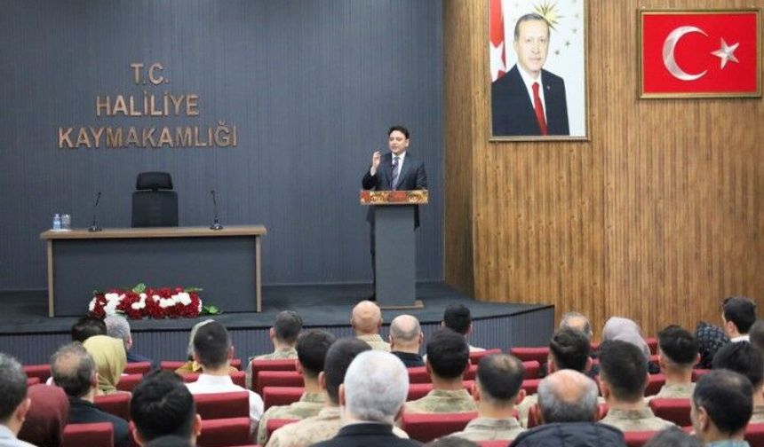 Kaymakam Şahin’den Jandarma ve eğitim Personeline başarı belgesi