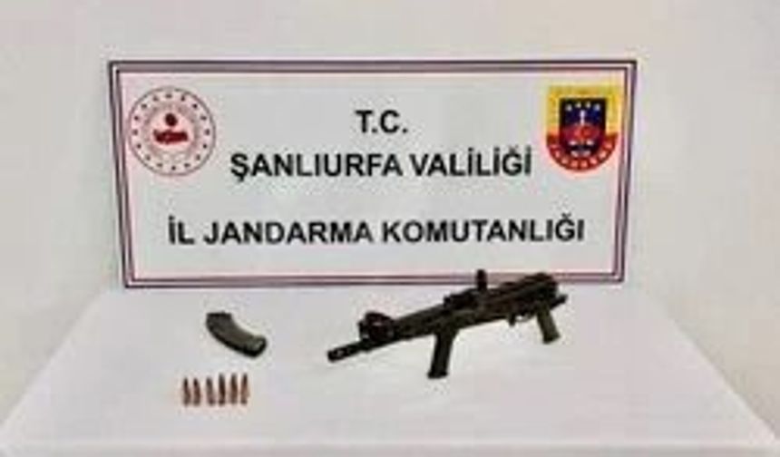 Şanlıurfa Akçakale’de Jandarmadan Silah Operasyonu: Kalaşnikof ve Mühimmat Ele Geçirildi