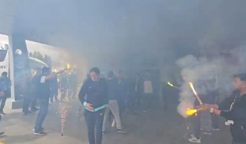 Şanlıurfa Ayağa Kalktı: Taraftarlar Takımının Yanında