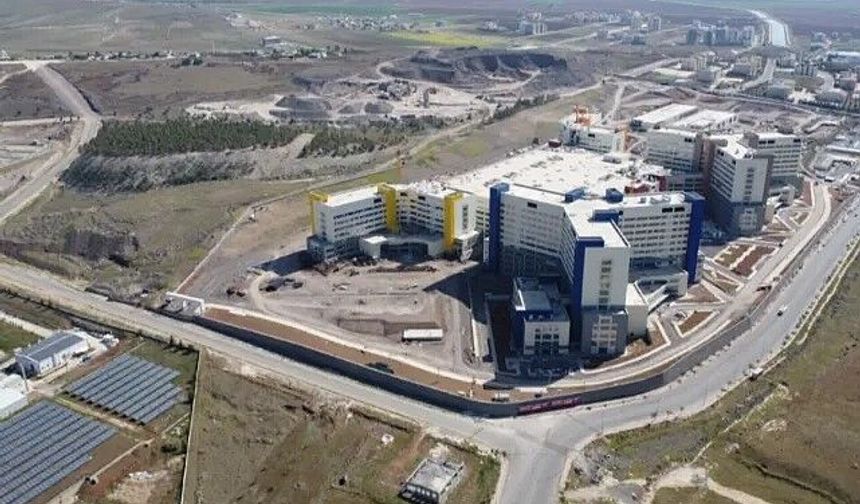 Şanlıurfa-Mardin yolunda ulaşım tek şeride düştü: Sürücülere uyarı