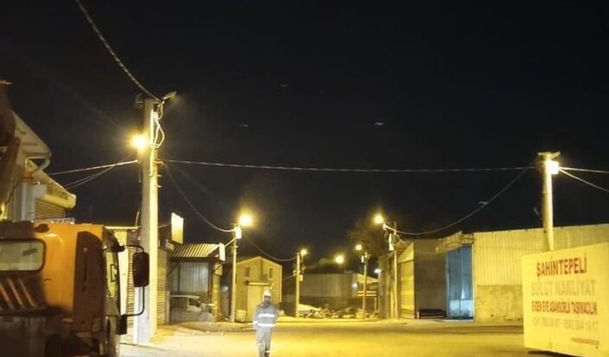 Şanlıurfa’da Sanayi Sokakları Aydınlanıyor!