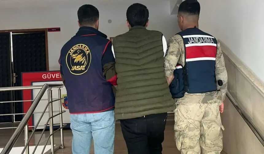 Karaköprü ve Suruç’ta Operasyon: Yüksek Cezalı Şahıslar Yakalandı