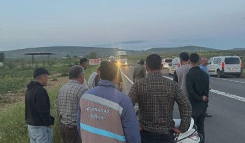 Birecik'te motosiklet kazası; 2 yaralı