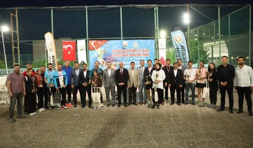 Şanlıurfa’da 19 Mayıs Tenis Turnuvası Büyük Heyecana Sahne Oldu!