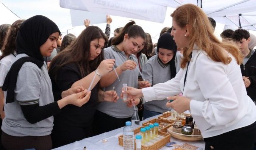 Şanlıurfa’da Gençler Bilimle Buluştu