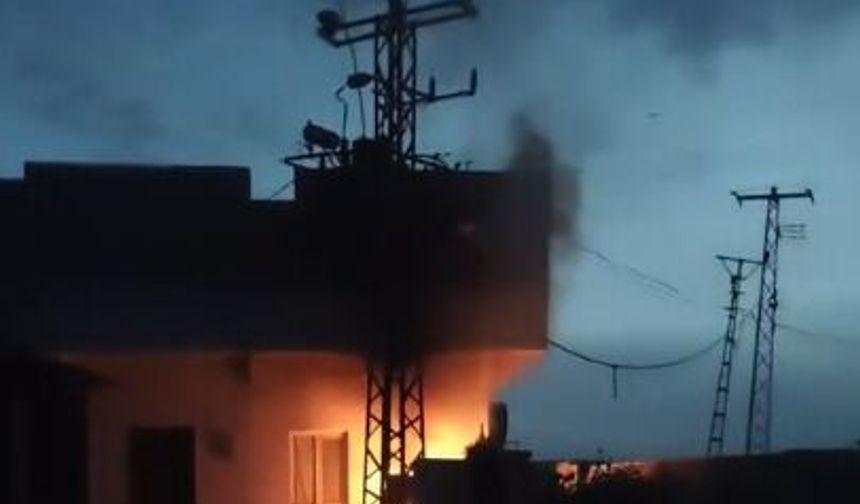 Şanlıurfa Birecik’te Korkutan Trafo Yangını