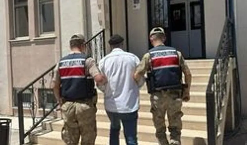 Şanlıurfa'da 8 Yıl 4 Ay Hapis Cezası Bulunan Firari Yakalandı