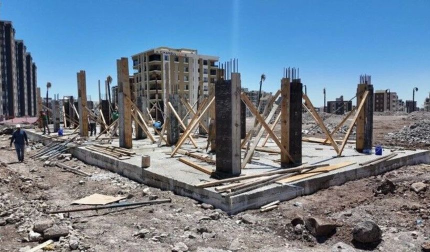 Karaköprü Belediyesi’nden Gençlere Modern Spor Tesisi