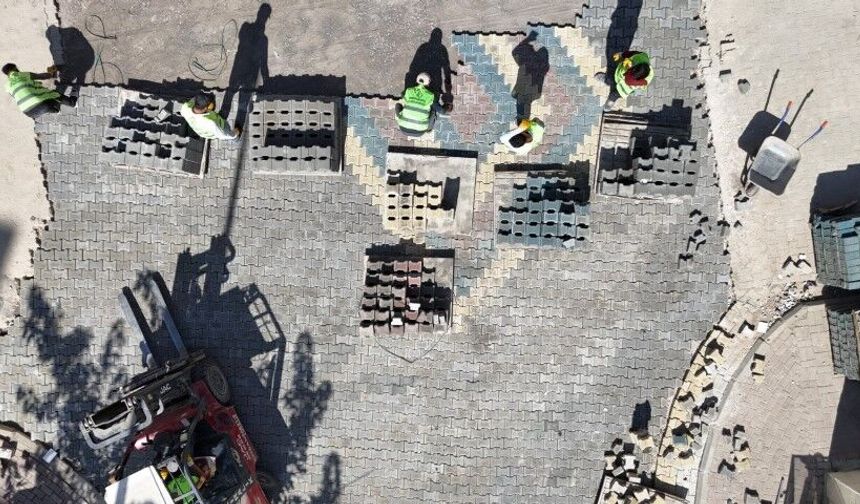 Karaköprü Belediyesi Narlıkuyu’nda Yol Seferberliğini Sürdürüyor