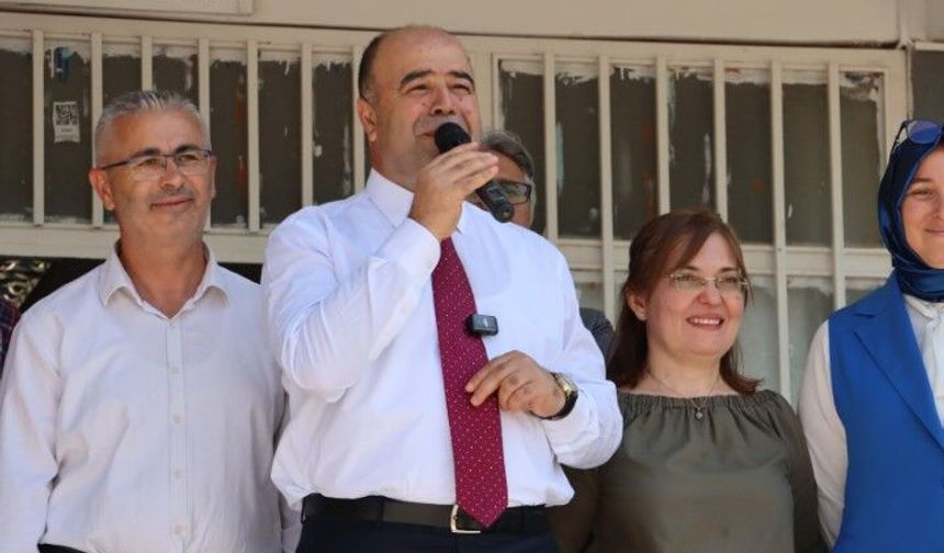 Şanlıurfa Karaköprü'de Karne Günü Renkli Görüntülere Sahne Oldu!