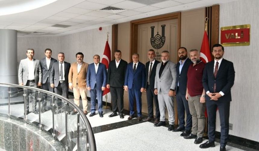 Şanlıurfaspor Yönetimi Vali Şıldak İle Bir Araya Geldi