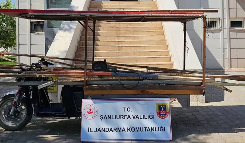 Şanlıurfa'da JASAT'tan Hırsızlara Geçit Yok! Çaldıkları Demir Profillerle Yakalandılar