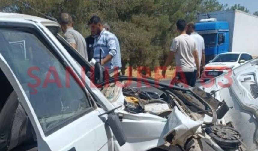 Viranşehir-Ceylanpınar Yolunda Feci Kaza! 2 Yaralının Durumu Ağır