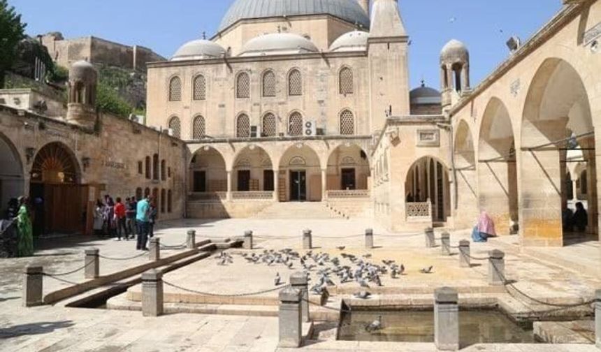 Balıklıgöl ŞURKAV Çarşısı Çevre Düzenlemesi İçin İhale Açıldı