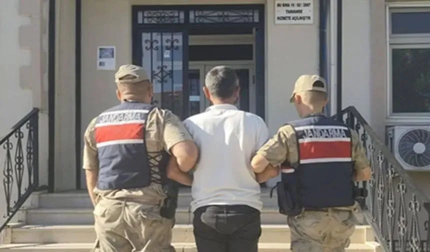 Karaköprü’de Jandarmadan Aranan Şahıslara Yönelik Operasyon
