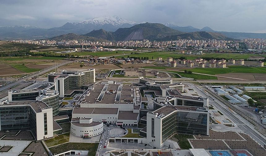 Şanlıurfa Sağlığında Erhan Berk Dönemi: Dev Projeler Tek Tek Sahaya İniyor