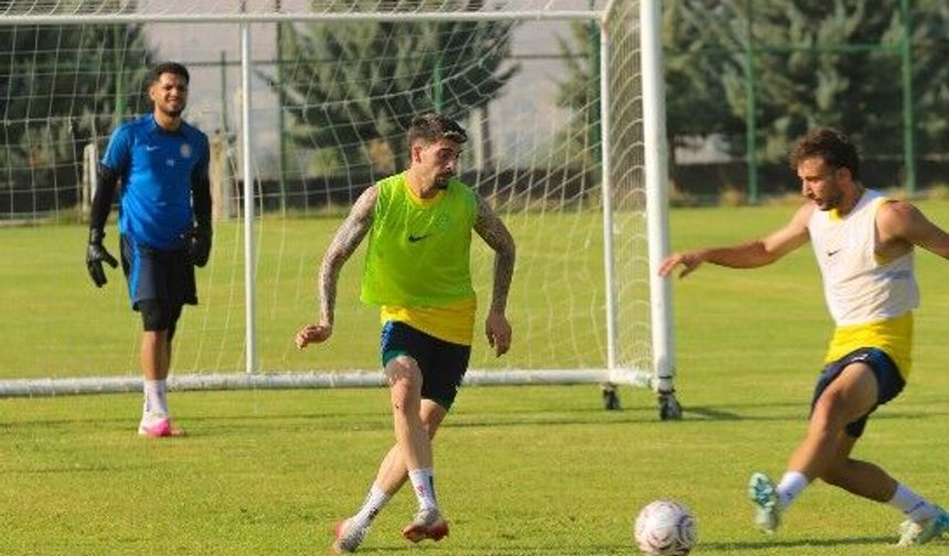 Şanlıurfaspor’da Yeni Sezon Hazırlıkları Sürüyor