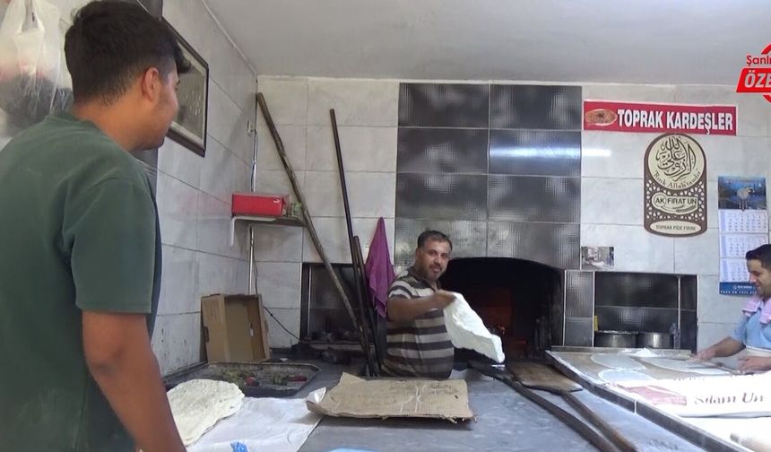 Şanlıurfalı Fırıncıların Zorlu Mesaisi Yaz Aylarında da Devam Ediyor!