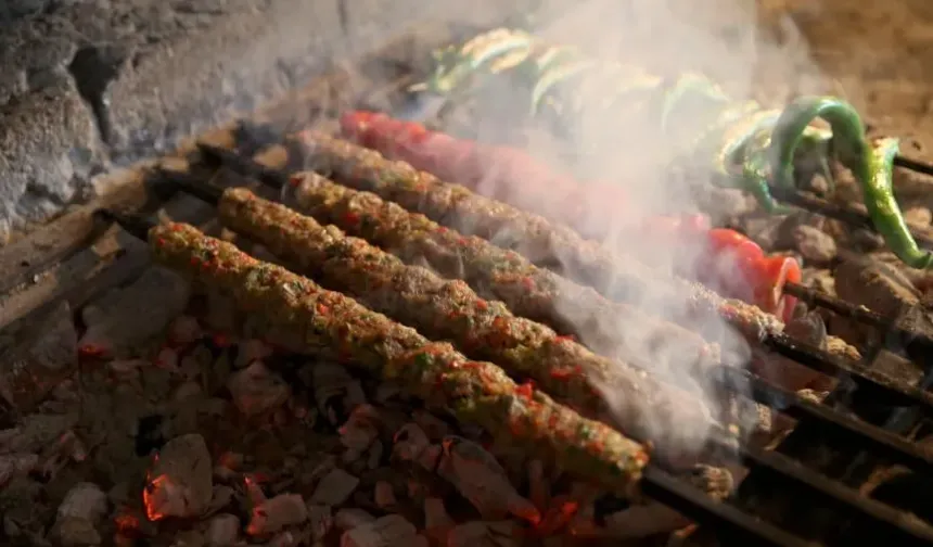 Şanlıurfa’nın Geleneksel Lezzeti Haşhaş Kebabı Nasıl Hazırlanıyor?