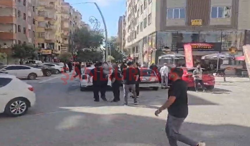 Şanlıurfa’da Deprem Sonrası Vatandaşlar Sokağa Çıktı