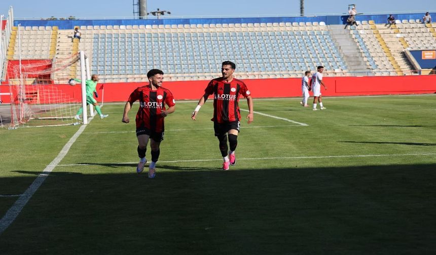 Karaköprü Belediyespor deplasmanda kazandı: Liderliğe yükseldi