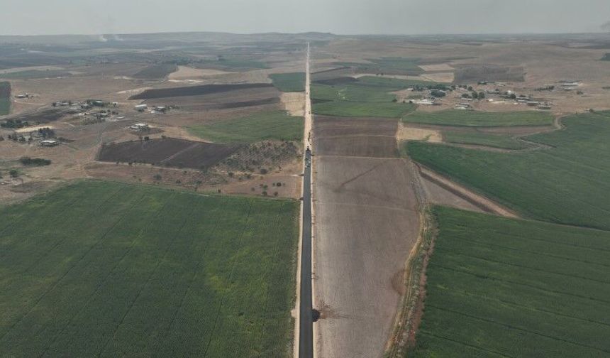 Şanlıurfa’da 4 İlçeyi Birbirine Bağlayan 27 Kilometrelik Yolda Çalışmalar Sürüyor