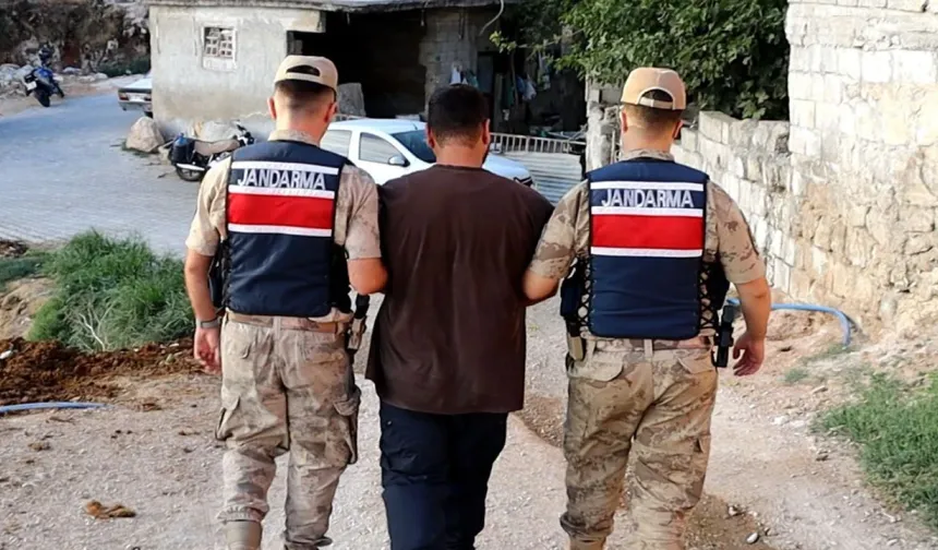 Şanlıurfa’da 9 Yıl 2 Ay Hapis Cezasıyla Aranan Şahıs Yakalandı