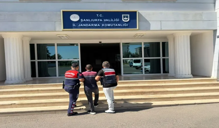 Şanlıurfa Karaköprü’de Aranan Şahıs Yakalandı